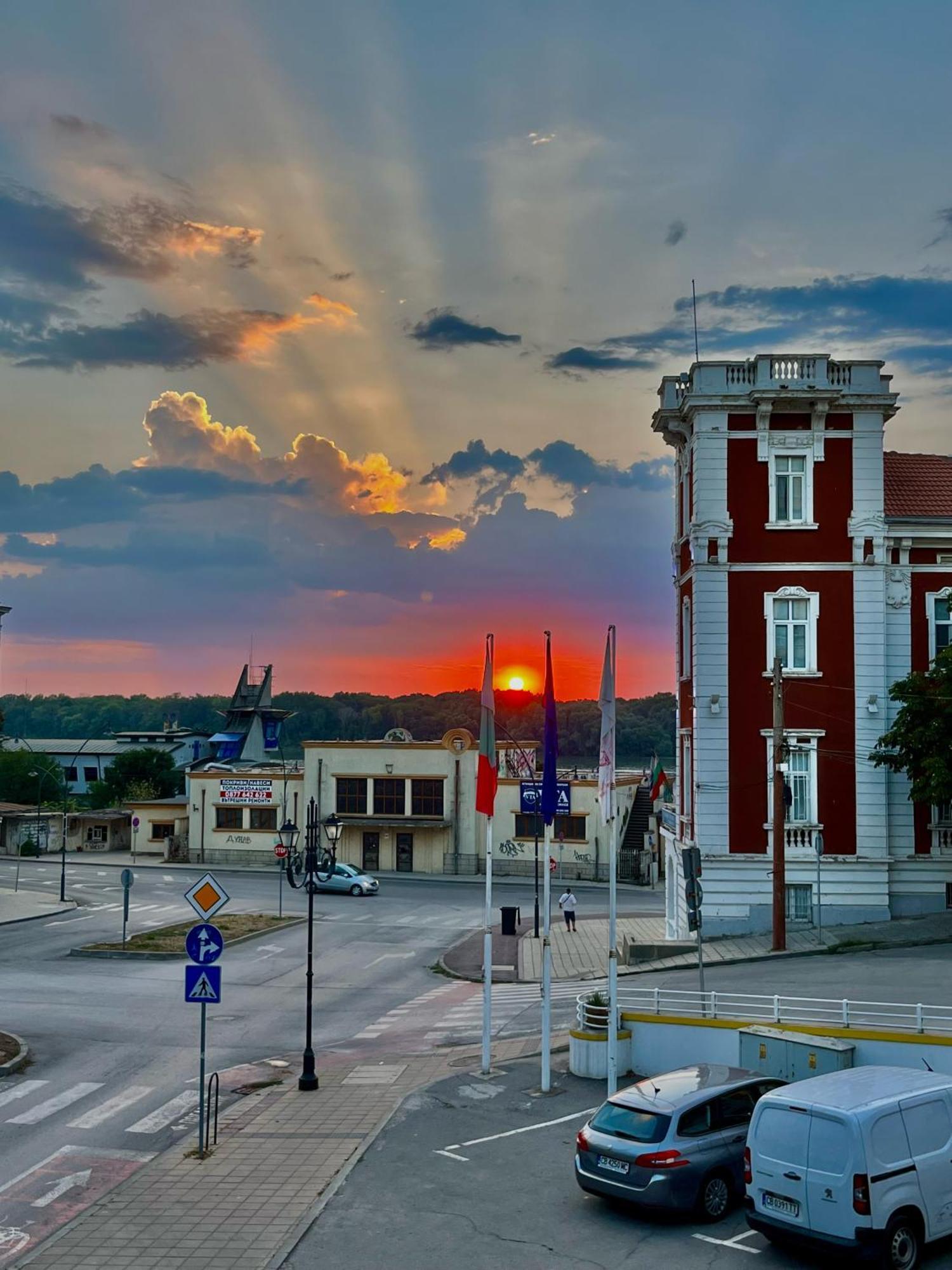 Anna Palace