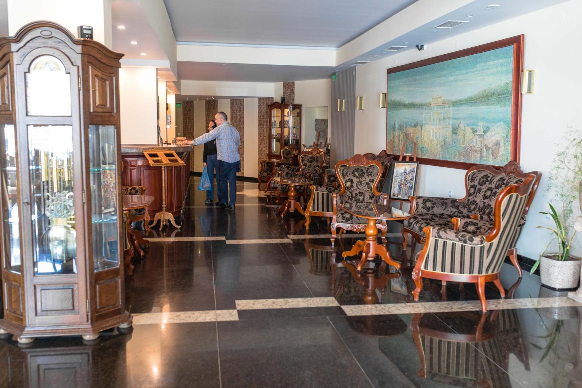 Hotel Anna Palace 4*