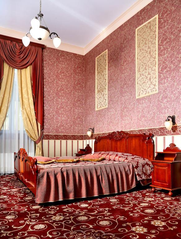 Anna Palace
